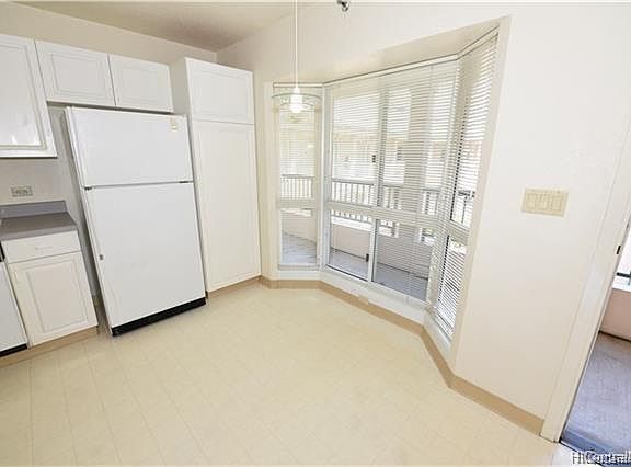 4th image of 1090 Ala Napunani St APT 415