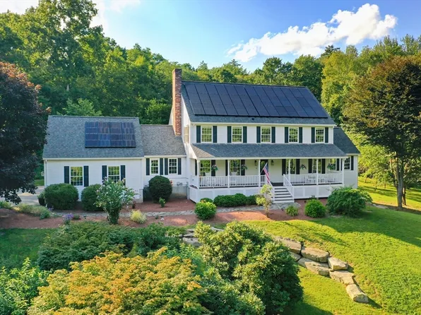 176 Spring St, Hopkinton, MA 01748