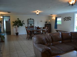 12 Defelice Rd, Narragansett, RI 02882