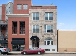 1727 N Clybourn Ave #1, Chicago, IL 60614