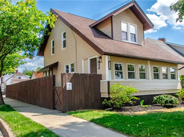 483 Stetler Ave, Akron, OH 44312