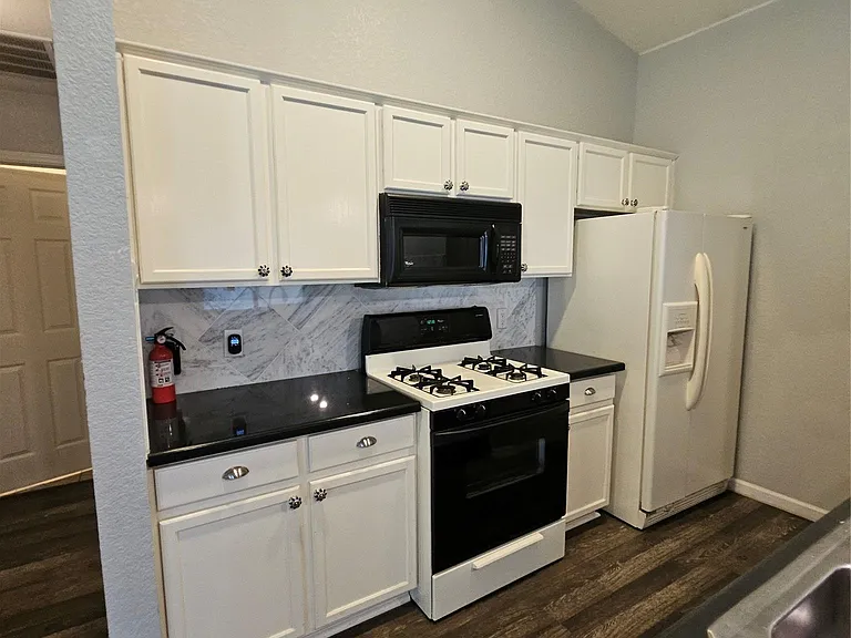 174 Prairie Springs Loop — Photo 28