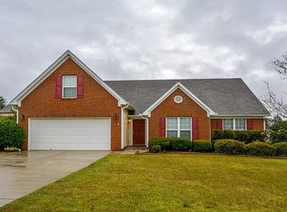 3986 Pine Village Pl, Loganville, GA 30052