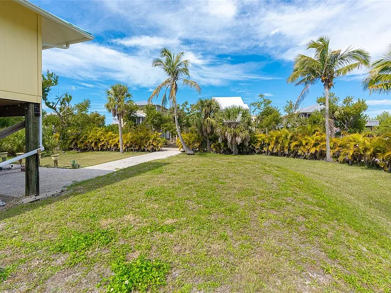 9542 Rum Runner Rd — Photo 28