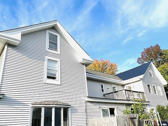 3rd image of 295 Essex St