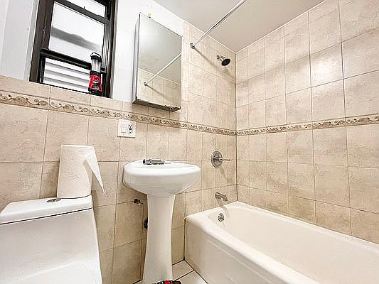 5th image of 38-08 31st St #1