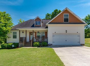 288 Battle Bluff Dr, Rossville, GA 30741