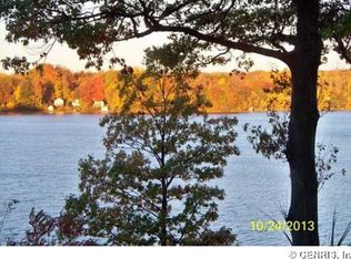 6760 Ann Lee Dr, North Rose, NY 14516