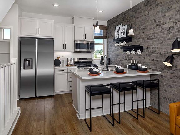 7th image of this home