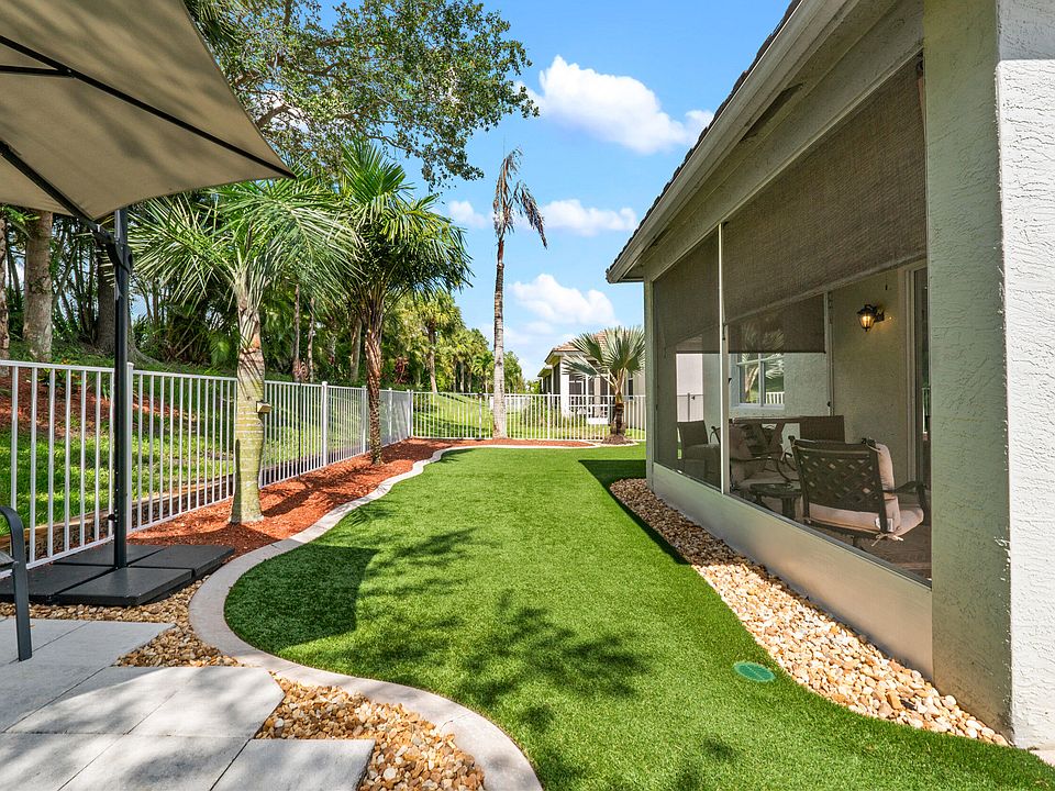 1st image of 876 SW Rocky Bayou Ter Terrace