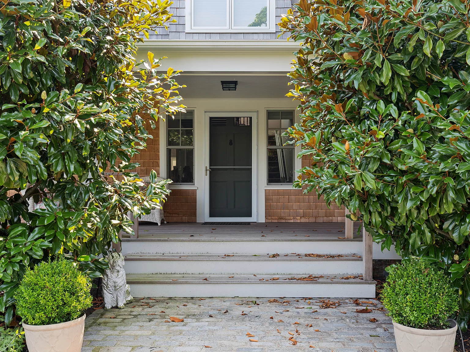 Westhampton Beach Village Getaway with Pool & Tennis — Photo 4