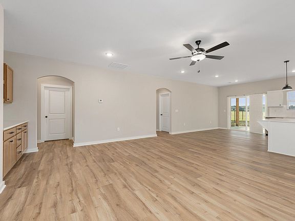 5th image of 2121 W Elk Ridge Ave