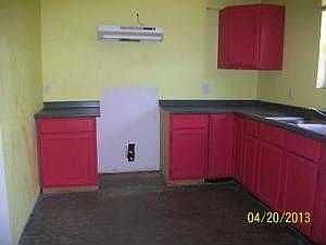 3rd image of 5997 Valerie Dr