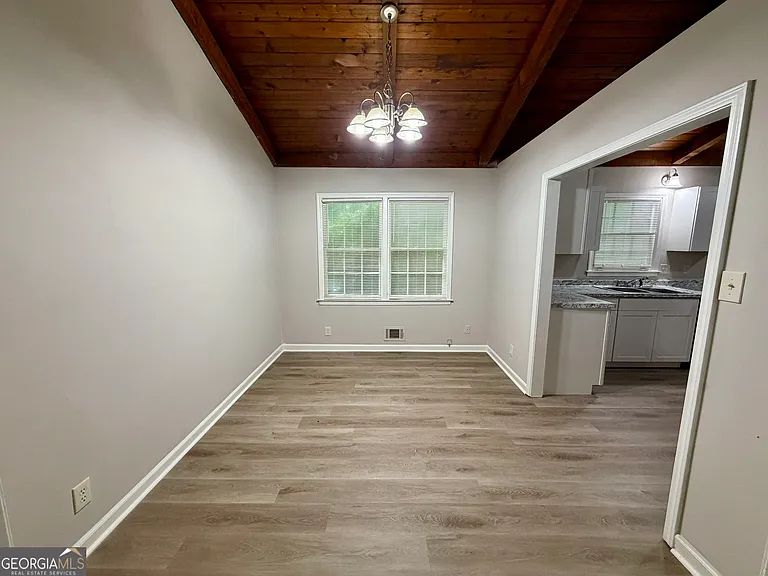 5776 Windermere Ct — Photo 6