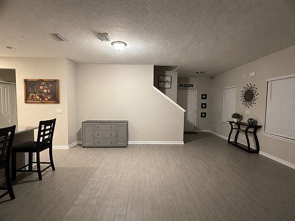 5th image of 162 Brookgreen Way
