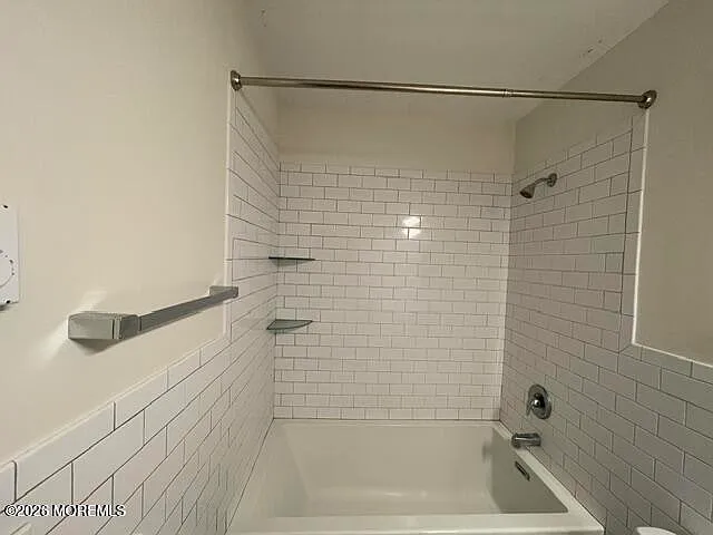330 Shore Dr #32 — Photo 10