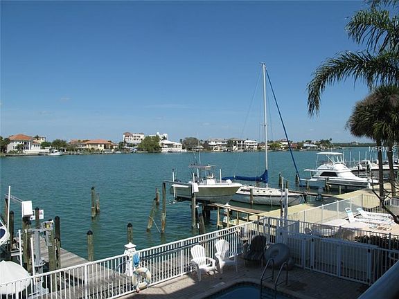 3rd image of 620 Bayway Blvd