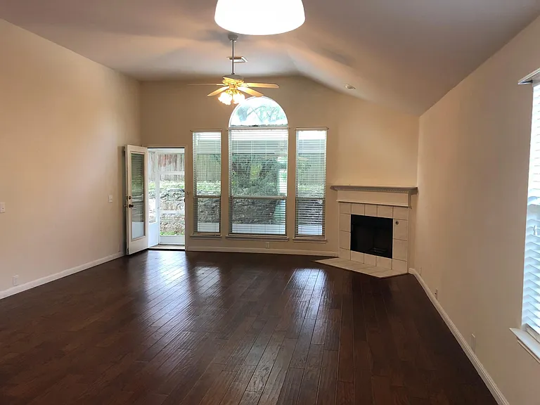 21234 Rio Sabinal — Photo 9
