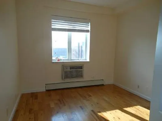 Rented by Urban Realty NYC | media 48