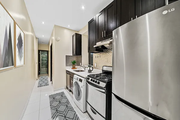 Rented by Vector New York, LLC | media 12