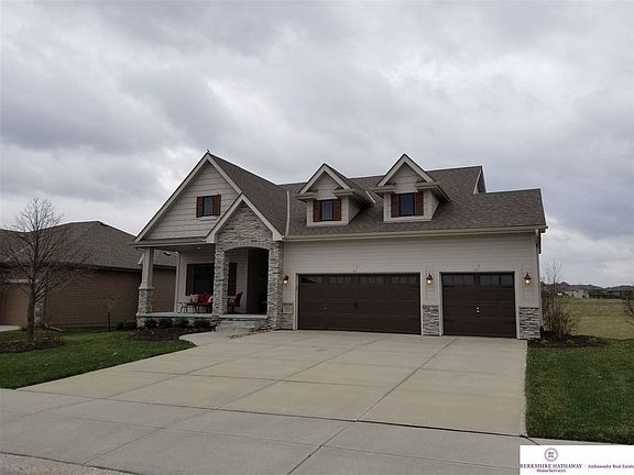 2nd image of 7951 Ponderosa Dr