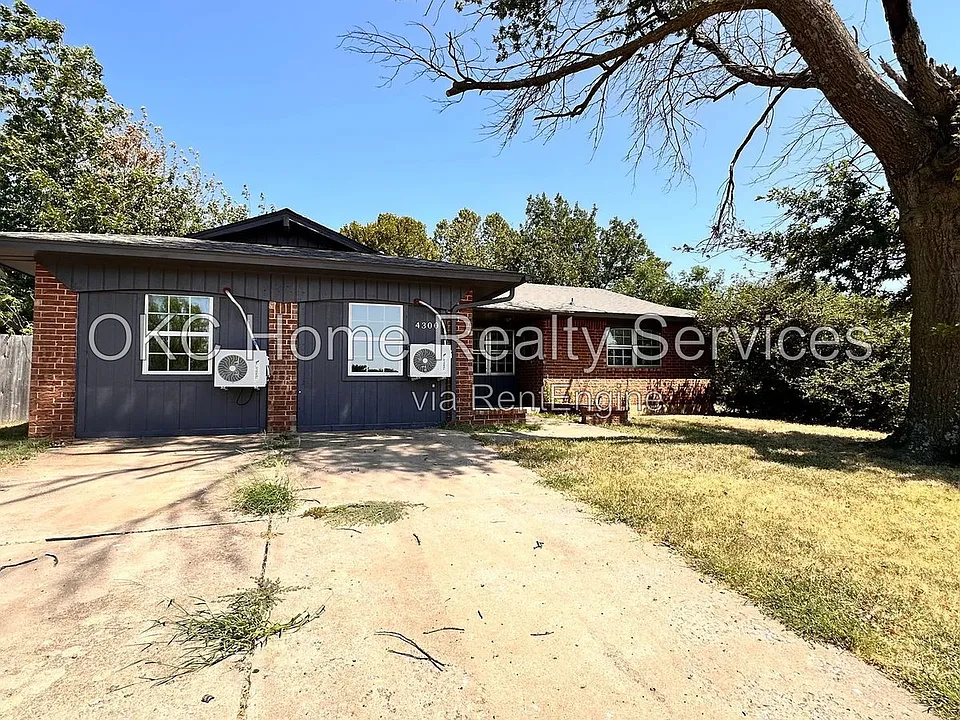4300 Bonaparte Blvd