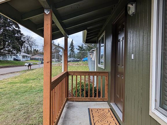 3rd image of 17505-17507 8th Ave E #17505