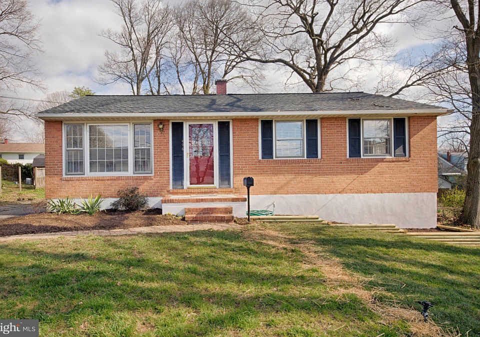1st image of 406 Elm Ave