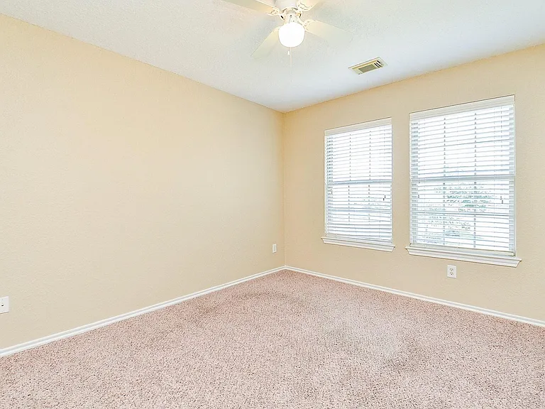 6419 Bennington Springs Dr — Photo 20