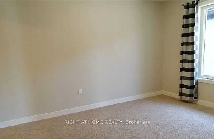 924 Georgetown Dr — Photo 8