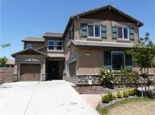 682 Suncup Cir, Hemet, CA 92543