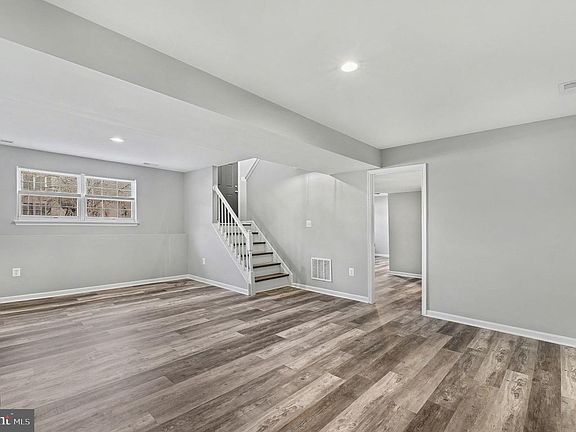 4th image of 8304 Granville Rd