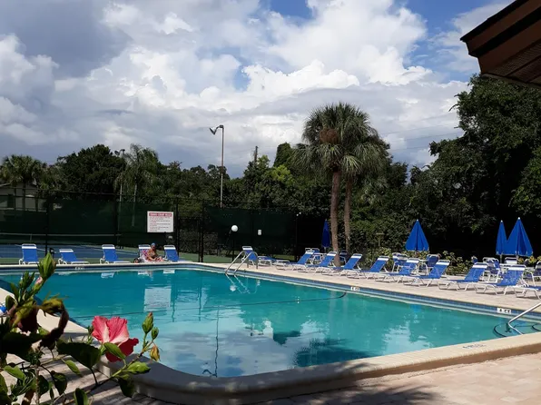 501 E Bay Dr APT 3003, Largo, FL 33770