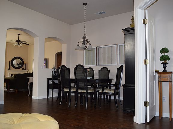 4th image of 1729 Tully Rd