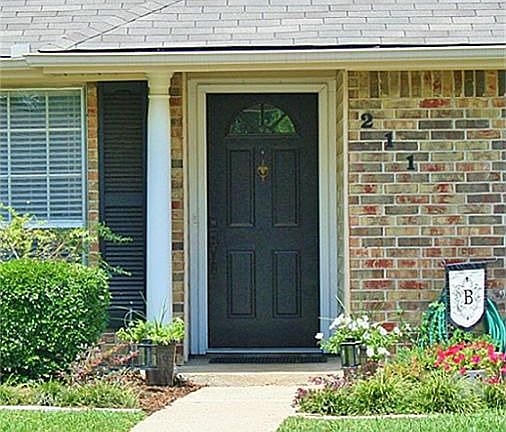 2nd image of 211 Cherrybark Dr