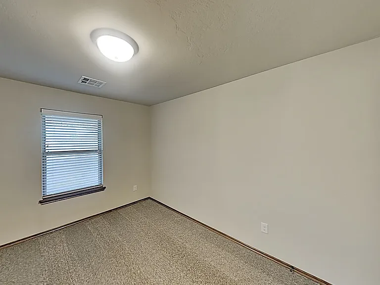 7050 Richardson Ct — Photo 15