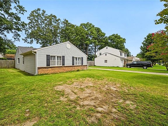 2nd image of 3832 Old Farm Rd