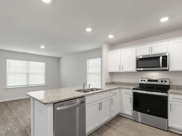 2905 Gracie Lane, Carthage, NC 28327