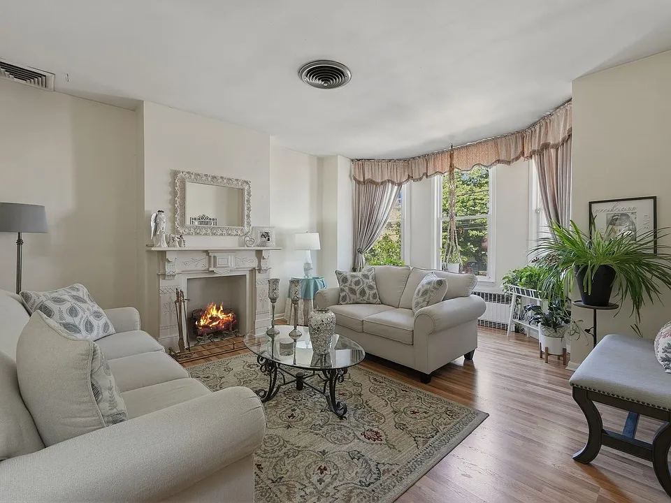 532 Palisade Ave #1