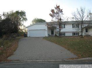 14602 Southpointe Ct, Burnsville, MN 55306