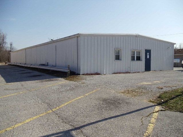 1st image of 1220 Burlew Blvd
