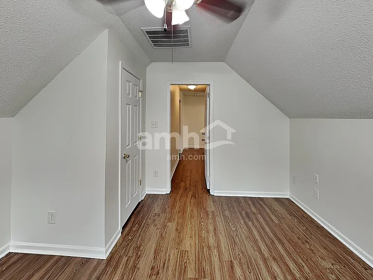 1106 Kerry Greens Dr — Photo 19