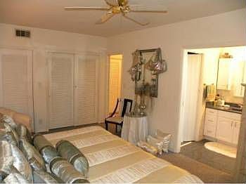 2nd image of 3328 SE 10th St