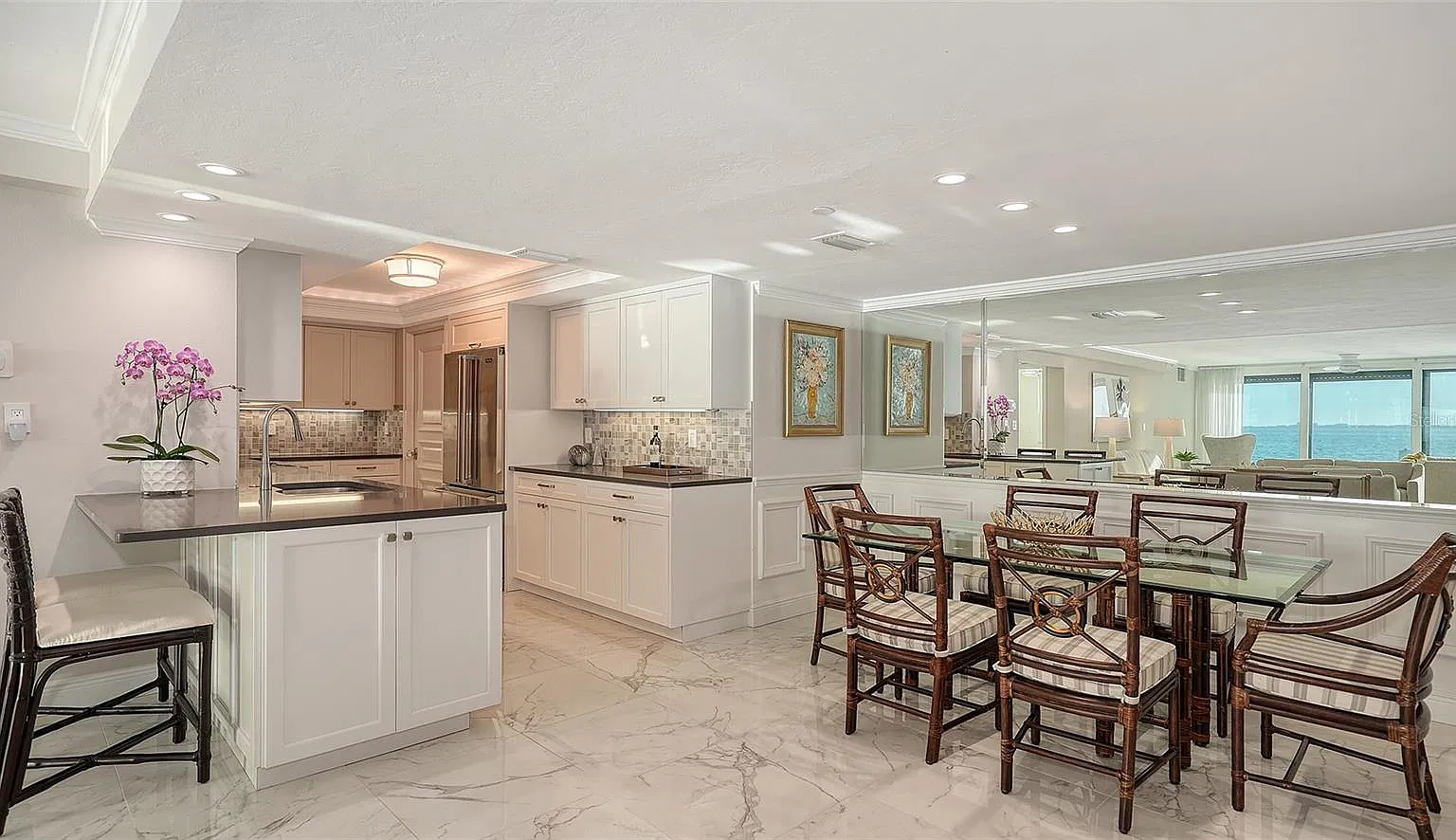 2 bed, 1634 sqft, $4,500 — Photo 4
