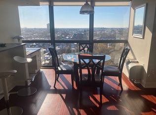 241 S 6th St APT 1307, Philadelphia, PA 19106