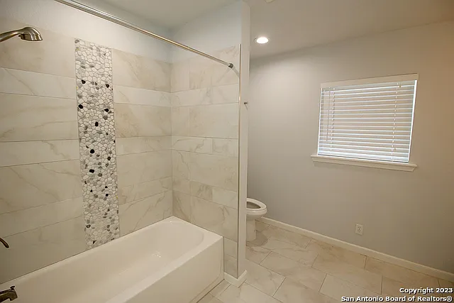 64 Vaughan Pl — Photo 15
