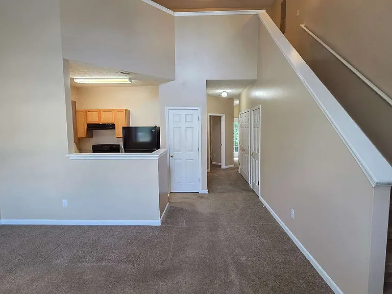 78 Timber Ridge Dr — Photo 4