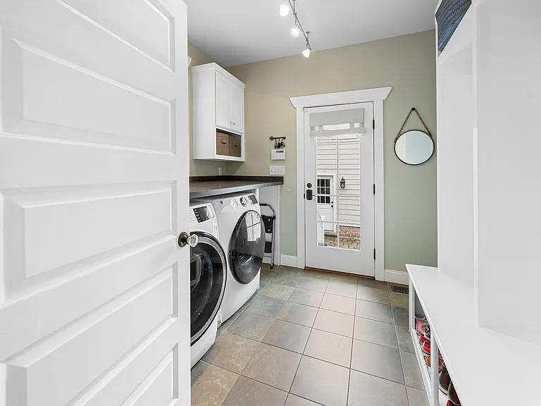 3227 Dodd Dr — Photo 21