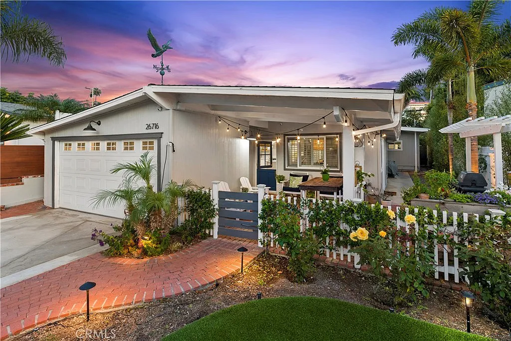 4 bed, 2.5 bath, 1750 sqft, $6,000 — Photo 3