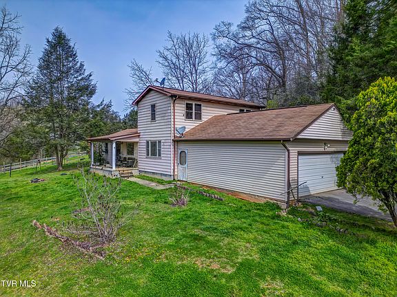 2nd image of 178 Conant Rd